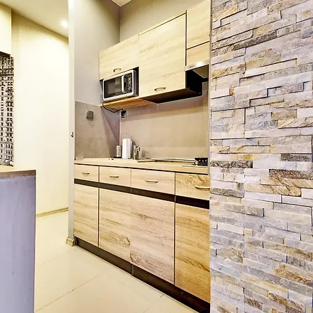 Kameralny Iii Na Starowce Apartman *