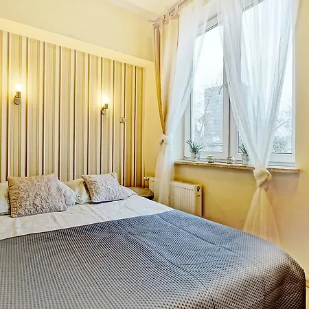 Kameralny Iii Na Starowce * Γκντανσκ